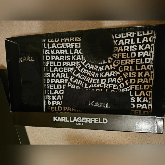 Karl Lagerfeld Paris hat, gloves and scarf set - Picture 1 of 4